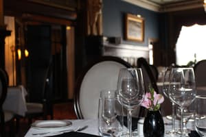 thumbnail: Dining