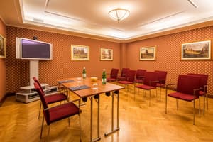 thumbnail: Business center