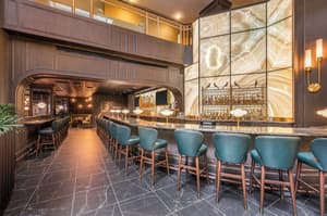 thumbnail: Bar (on property)