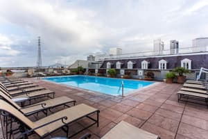 thumbnail: Bar (on property)