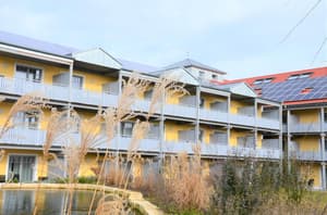 thumbnail: Exterior