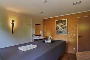 thumbnail: Spa