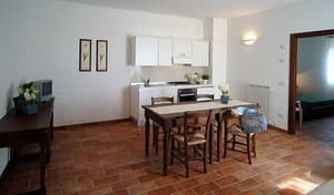 thumbnail: In-room dining