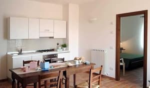 thumbnail: In-room dining