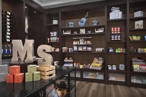 thumbnail: Minibar