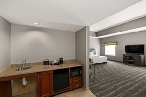 thumbnail: Private kitchenette