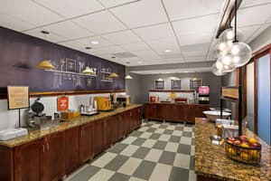 thumbnail: Breakfast area