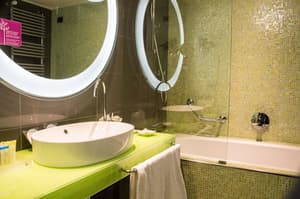 thumbnail: Bathroom