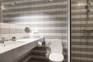 thumbnail: Bathroom