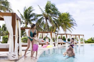 thumbnail: Pool