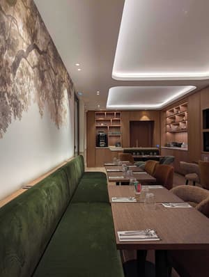 thumbnail: Breakfast area