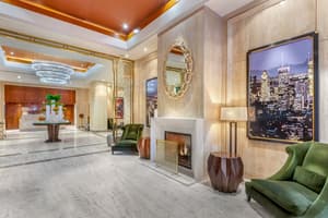 thumbnail: Lobby lounge