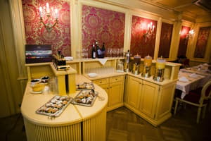thumbnail: Breakfast buffet