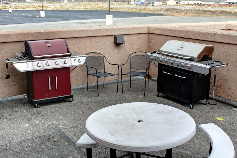 BBQ/picnic area