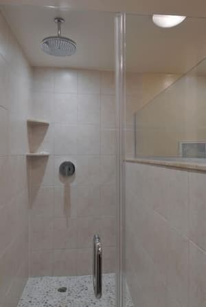 thumbnail: Bathroom shower