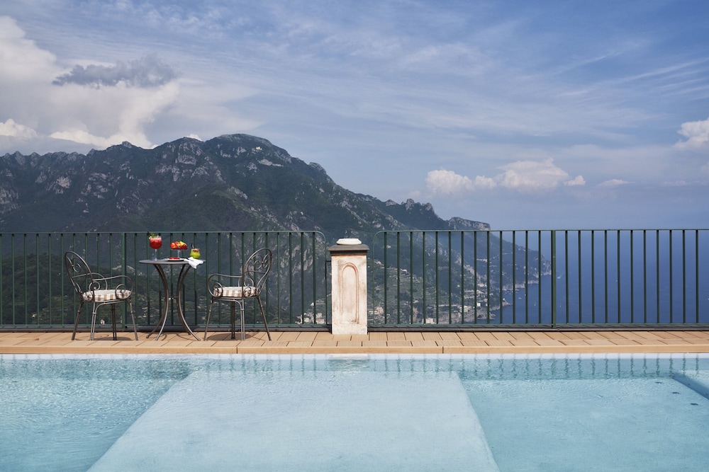 Rooftop pool