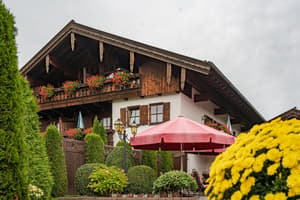 thumbnail: Exterior