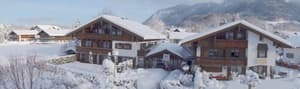 thumbnail: Exterior