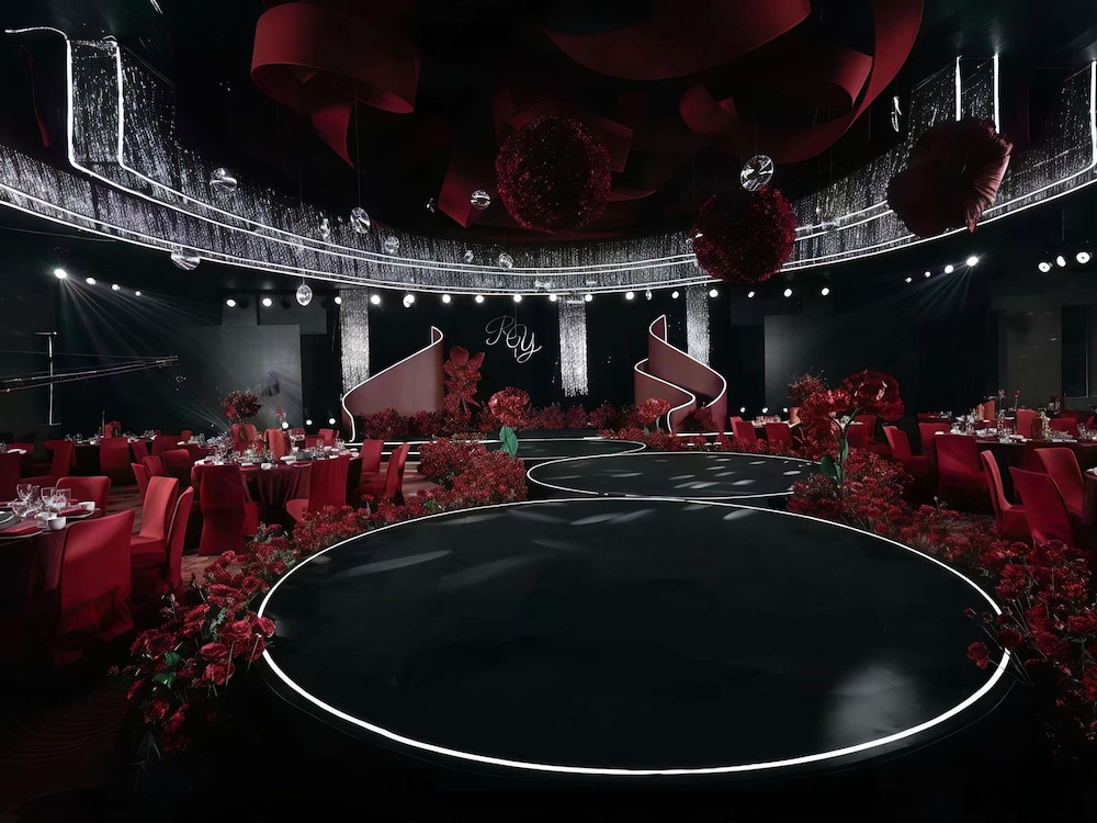 Indoor wedding