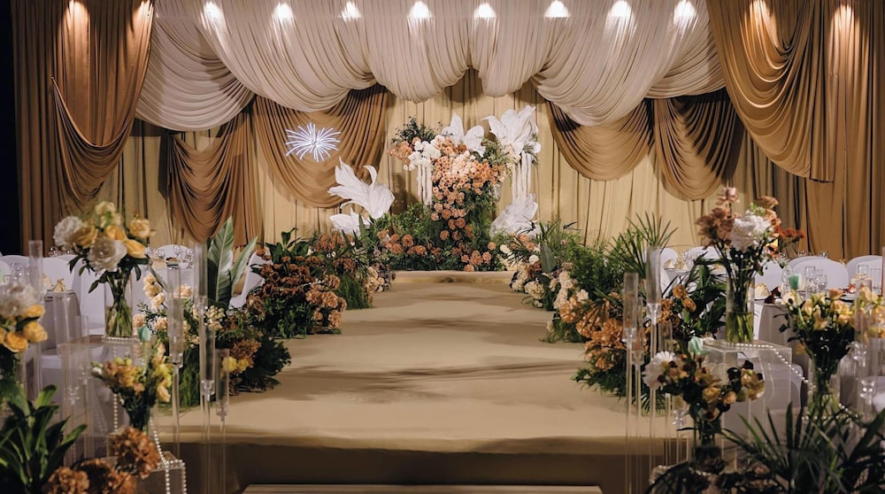Indoor wedding