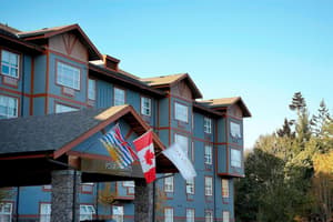thumbnail: Exterior