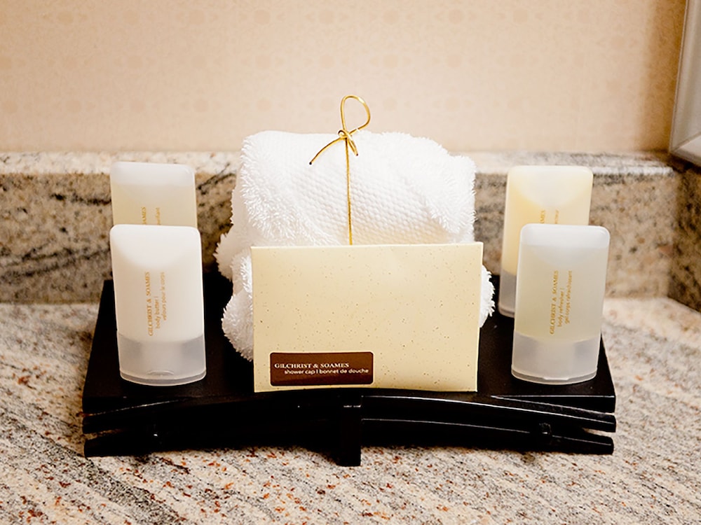 Bathroom amenities