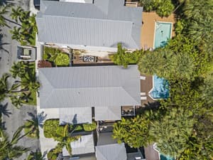 thumbnail: Balcony