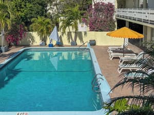 thumbnail: Outdoor pool