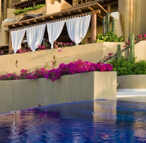 thumbnail: Pool