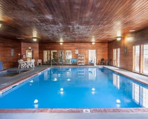 thumbnail: Pool