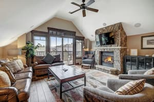 thumbnail: Living area