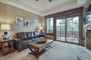 thumbnail: Living room