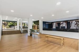 thumbnail: Interior