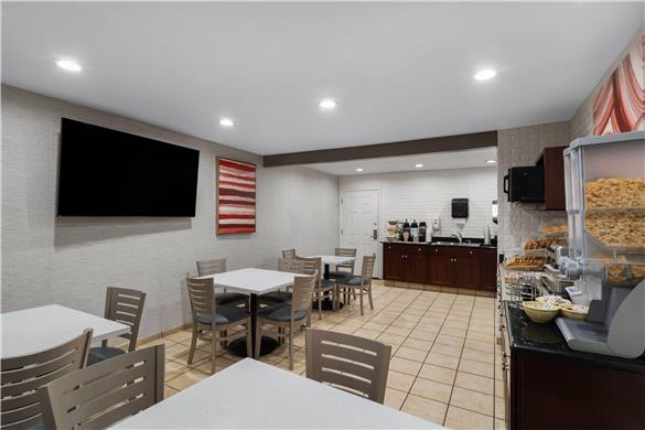 Dining,Dining Area,Breakfast,On-Site