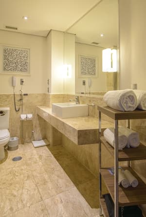 thumbnail: Bathroom