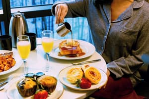 thumbnail: In-room dining