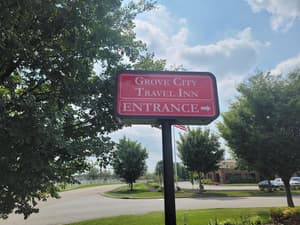 thumbnail: Property entrance