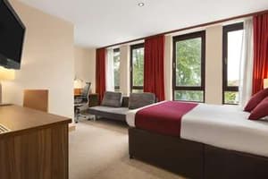 thumbnail: Guest Room,On-Site