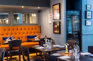 thumbnail: Restaurant