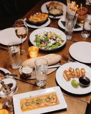 thumbnail: Restaurant