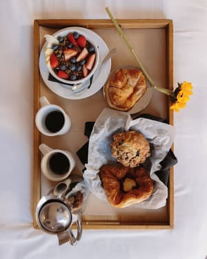 thumbnail: In-room dining