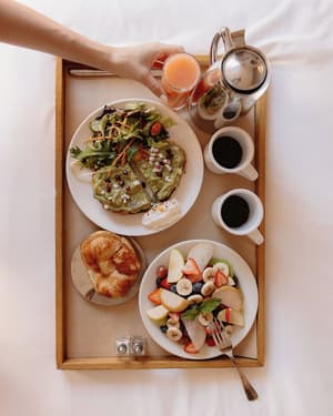 thumbnail: In-room dining