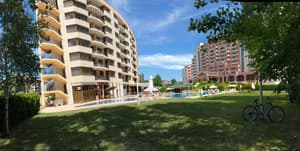 thumbnail: Exterior