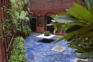 thumbnail: Courtyard view