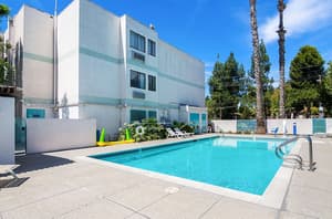 thumbnail: Outdoor pool