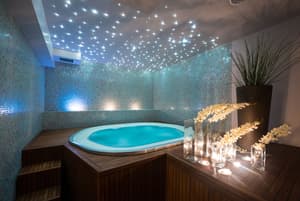 thumbnail: Indoor spa tub