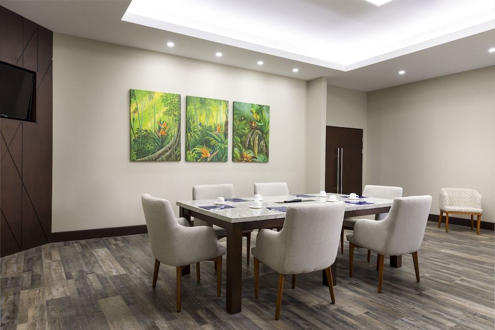 Meeting facility