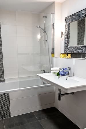thumbnail: Bathroom