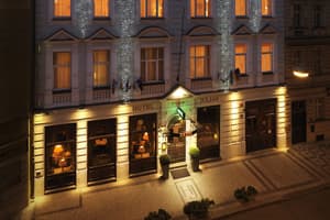 thumbnail: Exterior