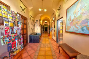 thumbnail: Interior